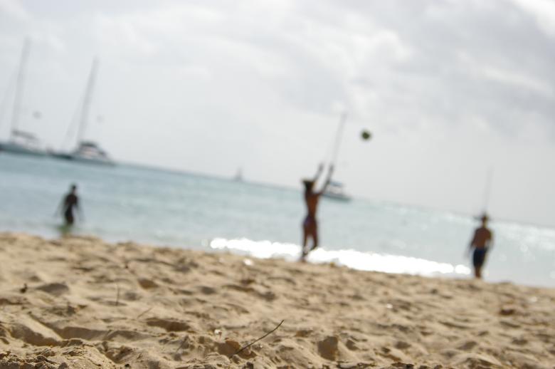 Free stock image of Volleyball at the beach created by frhuynh