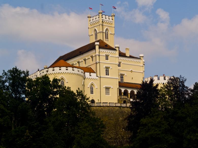 Free stock image of Yellow Castle created by Alen
