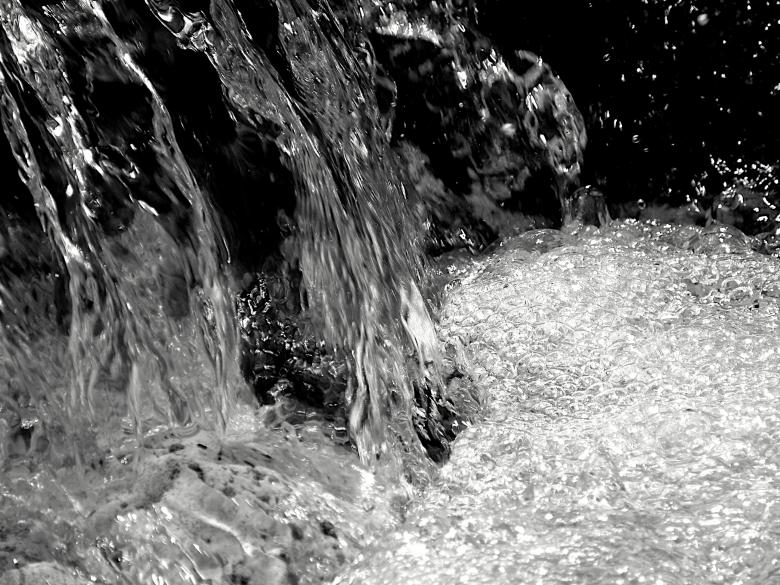 Free stock image of Miniwaterfall created by Furio Franceschinel