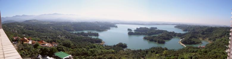 Free stock image of Renyitan Lake created by Mary Mullan