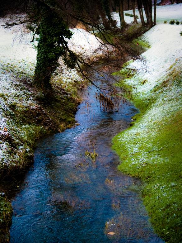 Free stock image of Creek created by Alen