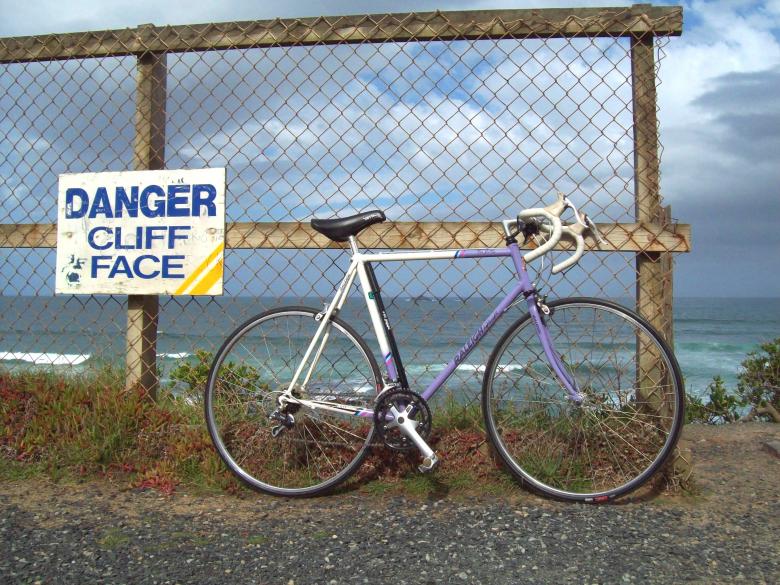 Free stock image of Raleigh LIghtweight_trilite at Second Be created by Peter Alexander Robb