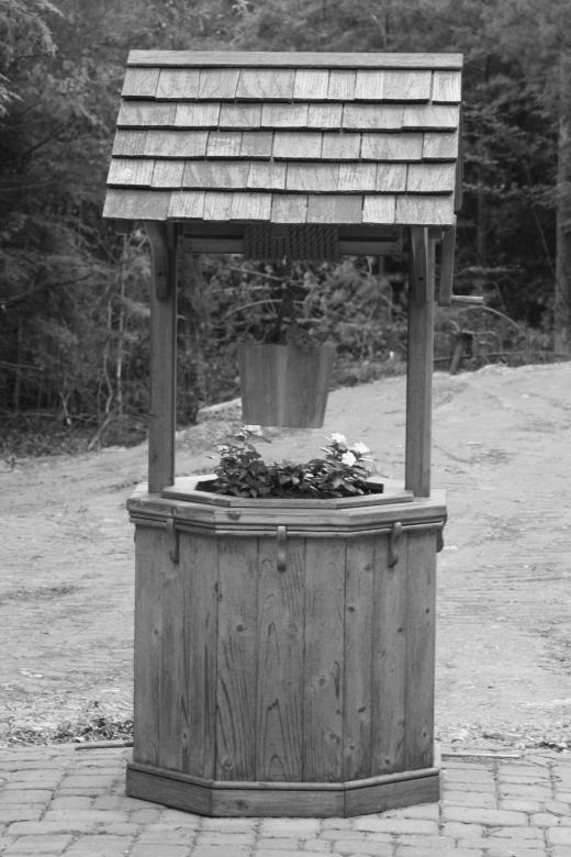 Free stock image of Decorative Water Well created by GusRomanPhotography