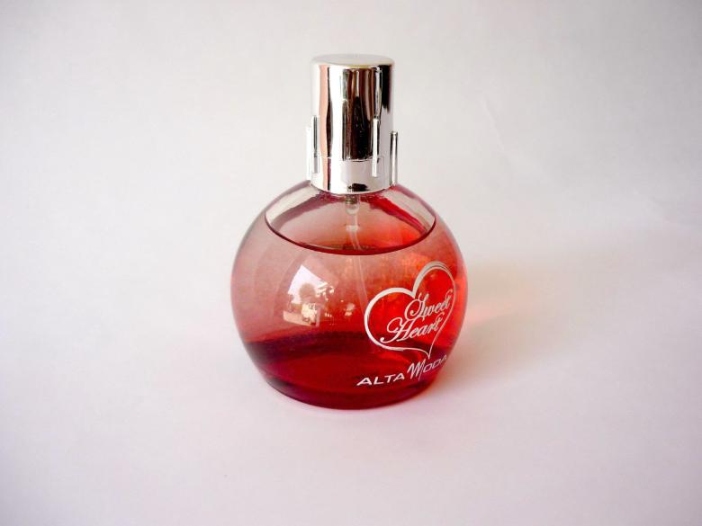 Free stock image of Sweet Heart created by Bilal Aslam