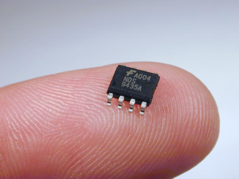 Free stock image of Integrated Circuit created by freeimageslive