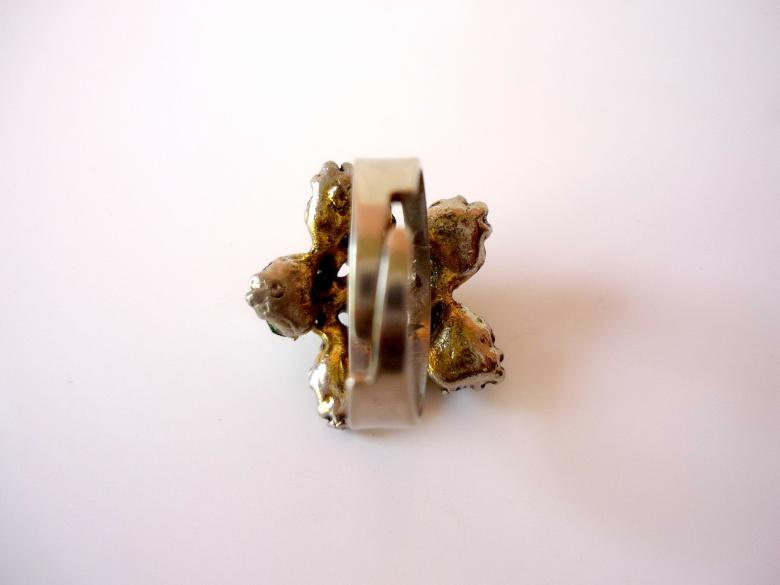 Free stock image of Flower Ring created by Bilal Aslam