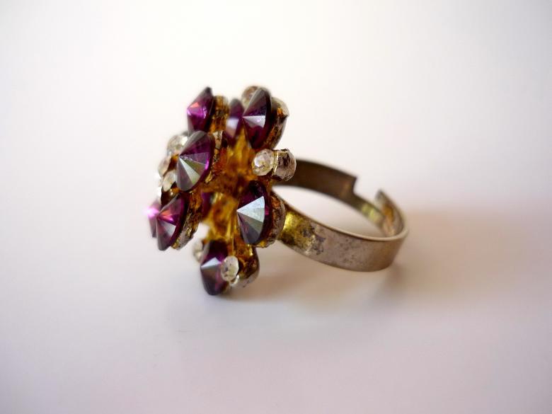 Free stock image of Ring created by Bilal Aslam