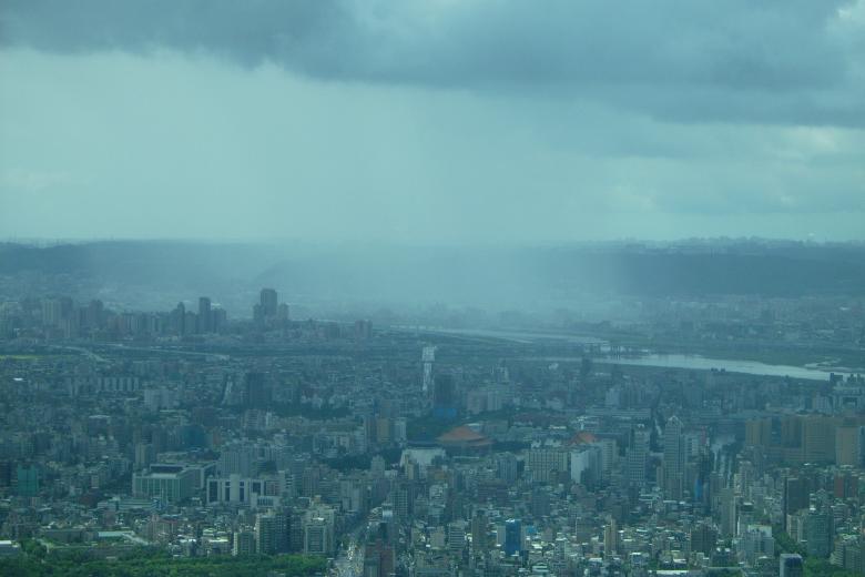 Free stock image of Foggy City created by pmao