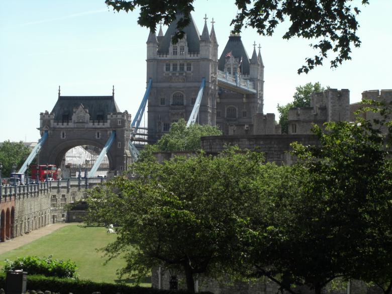 Free stock image of Tower bridge, London created by marjan