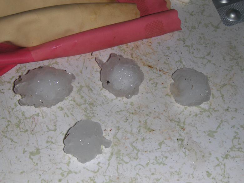 Free stock image of Thunderstorm hail created by Stephen Rayburn