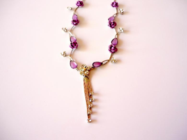 Free stock image of Necklace created by Bilal Aslam