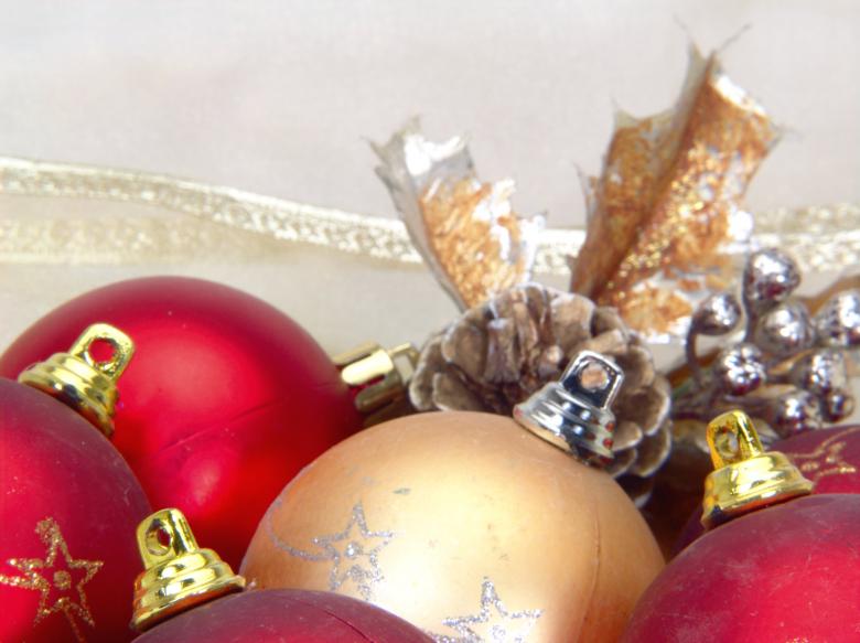 Free stock image of Red christmas balls created by homero chapa