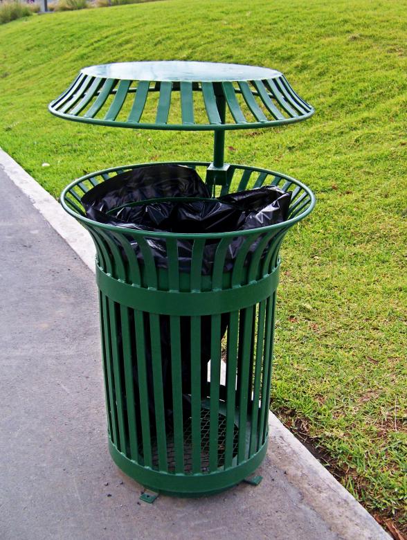 Free stock image of Trash container created by homero chapa