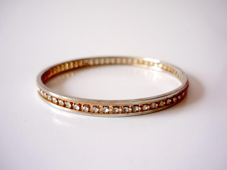 Free stock image of Gold Bangles created by Bilal Aslam