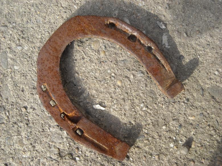 Free stock image of Horseshoe created by dragon