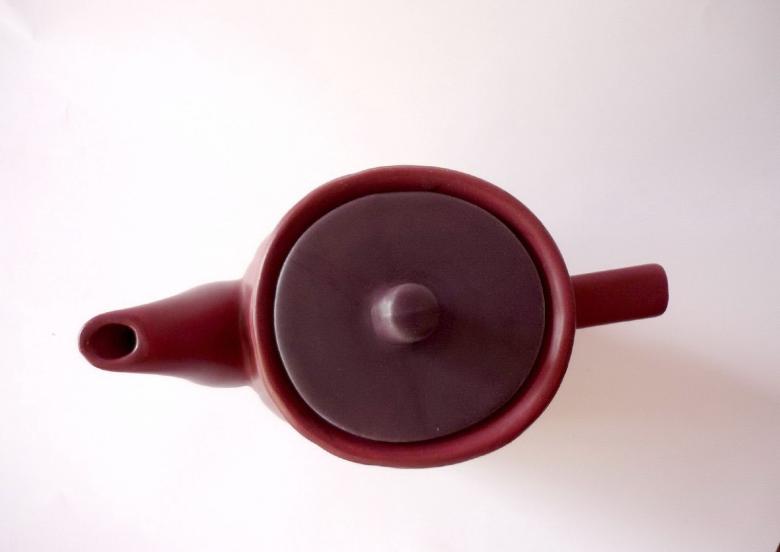 Free stock image of Maroon Kettle created by Bilal Aslam