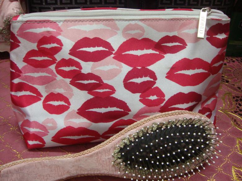 Free stock image of Cosmetic bag created by Ali Haider