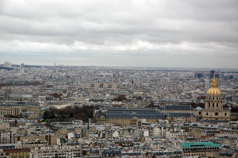 Free stock image of Paris Skyline created by Max van Holten