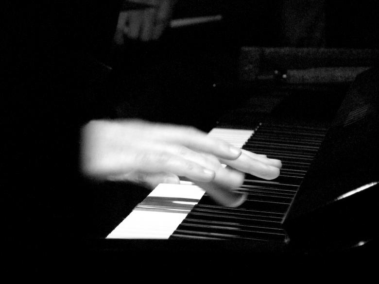 Free stock image of The pianoman created by Furio Franceschinel