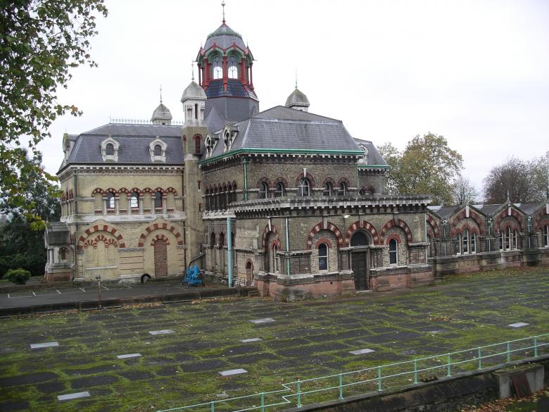 Free stock image of Abbey Mills Pumping created by Adnan
