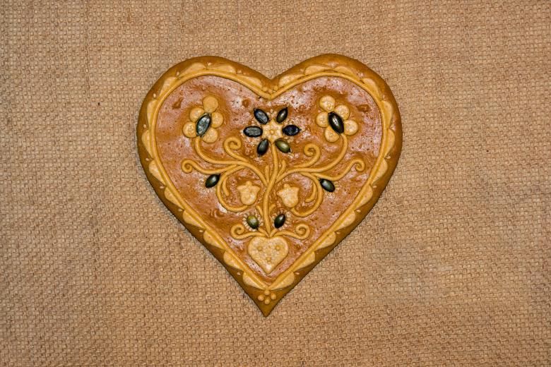 Free stock image of Gingerbread heart created by Hello Danda