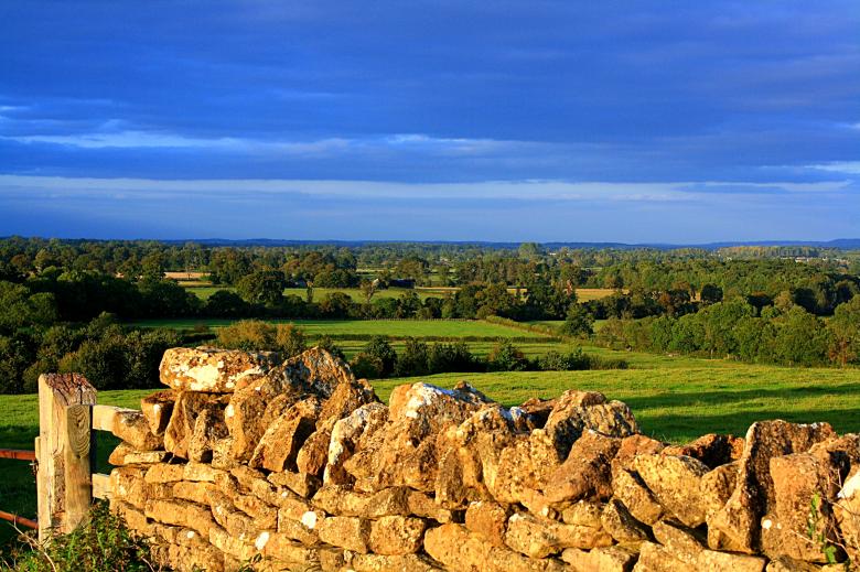 Free stock image of Cotswold countryside created by paul clifton