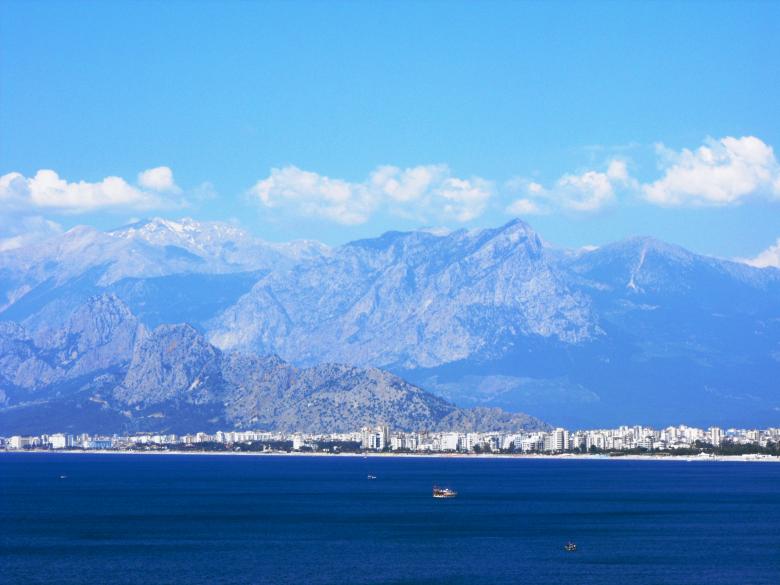Free stock image of Antalya and the Taurus mountains created by Yuliy Ganev