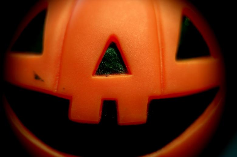 Free stock image of Halloween Plastic Pumpkin created by homero chapa