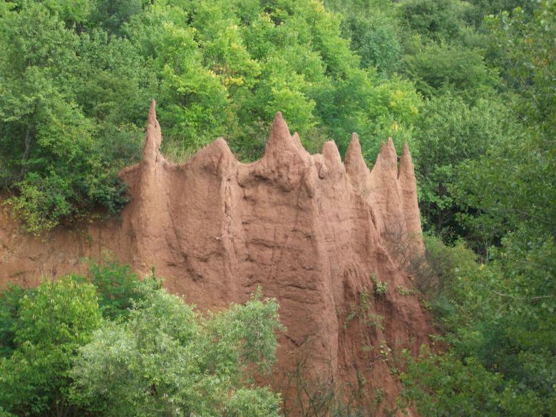 Free stock image of Pyramids of Katina created by Antonio Chakov