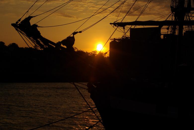 Free stock image of Sunrise created by Paul Hoskin