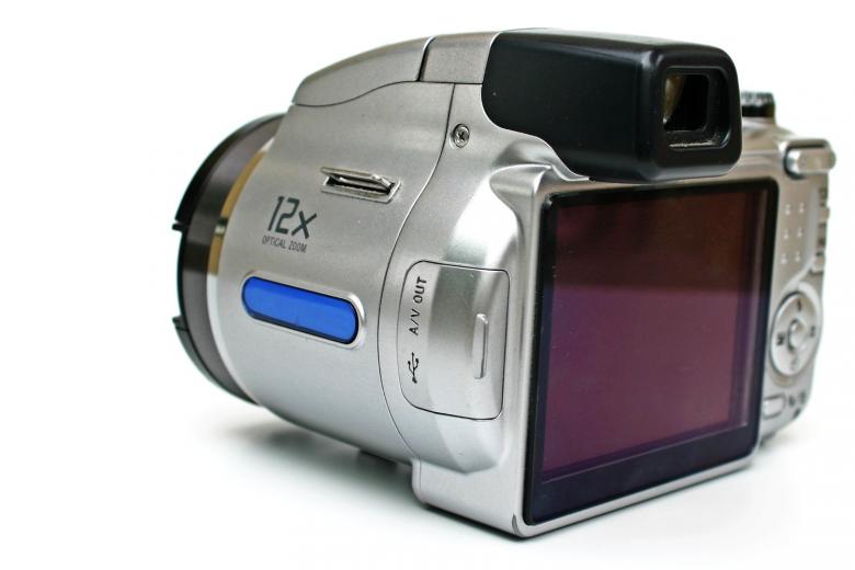Free stock image of point and shoot camera created by homero chapa
