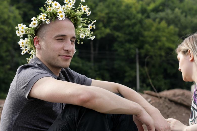 Free stock image of Man with flower crown created by 2happy