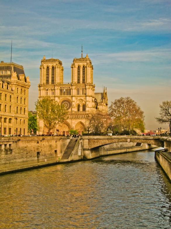 Free stock image of Notre Dame created by Brian