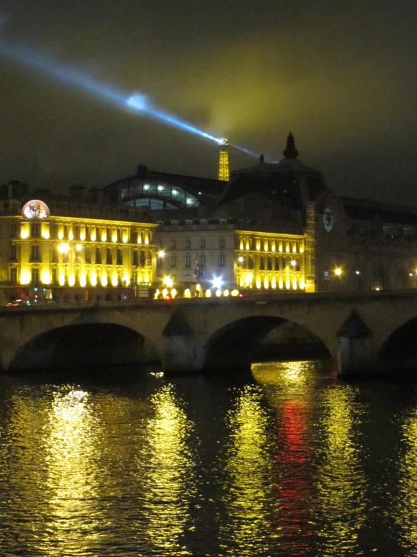 Free stock image of Seine at night created by Brian