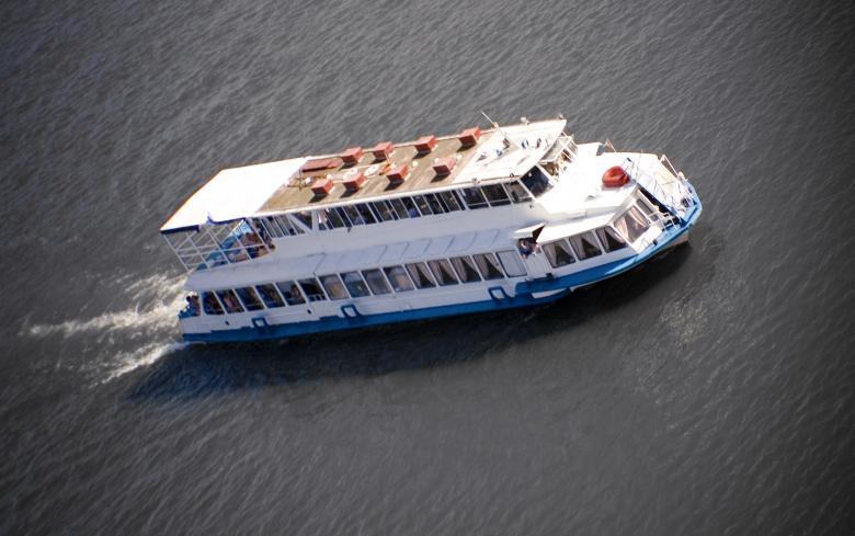 Free stock image of Cruise Ship created by 2happy
