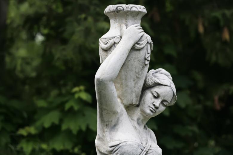 Free stock image of Female statue  created by 2happy