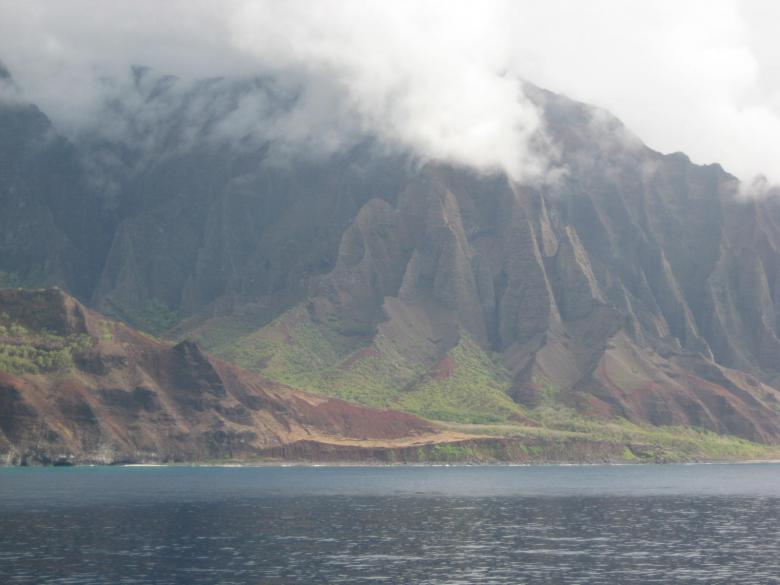Free stock image of Hawaiian mountainside created by Felix Hernandez