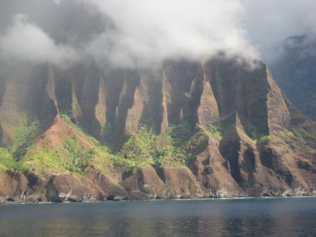 Hawaiian mountainside - Free Stock Photo