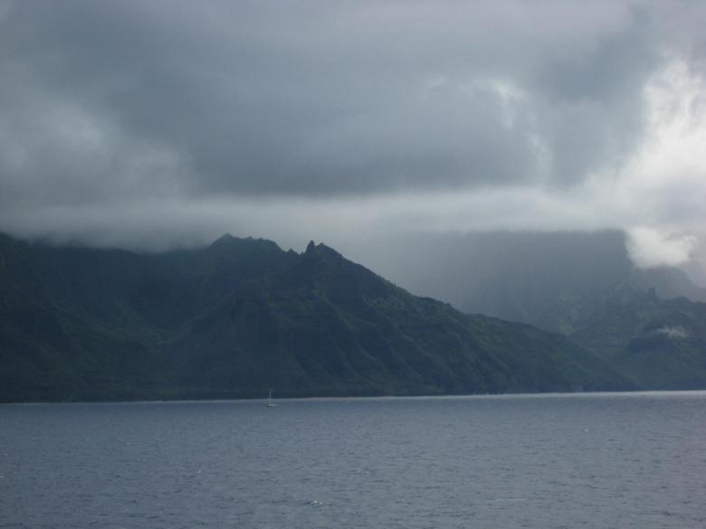 Free stock image of Hawaiian mountainside created by Felix Hernandez