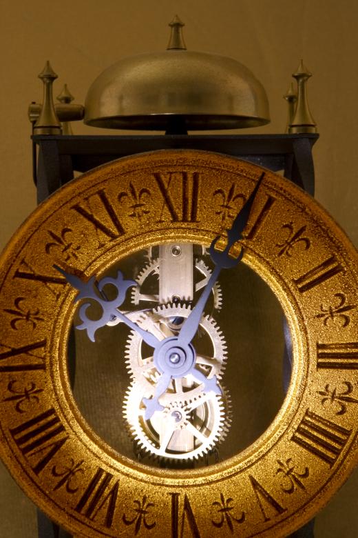 Free stock image of Old clock  created by 2happy