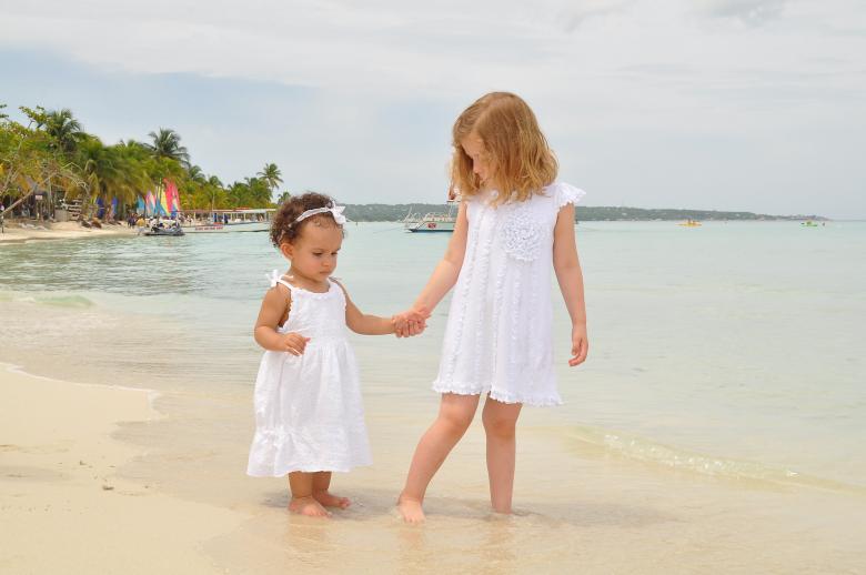 Free stock image of Young girls at the beach created by Joey Crowley