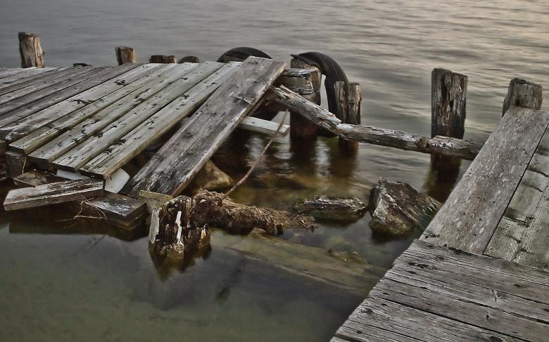 Free stock image of Derelict Pier created by Christopher Ashworth