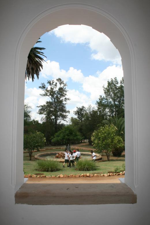 Free stock image of Garden through an arch created by Tony McGregor