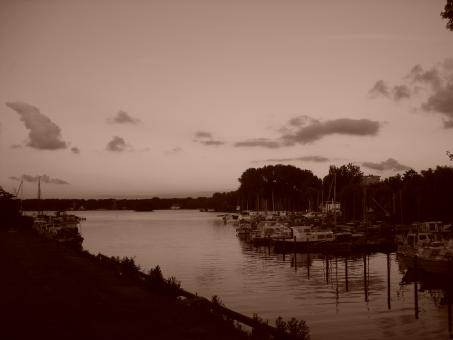 Port in sepia - Free Stock Photo