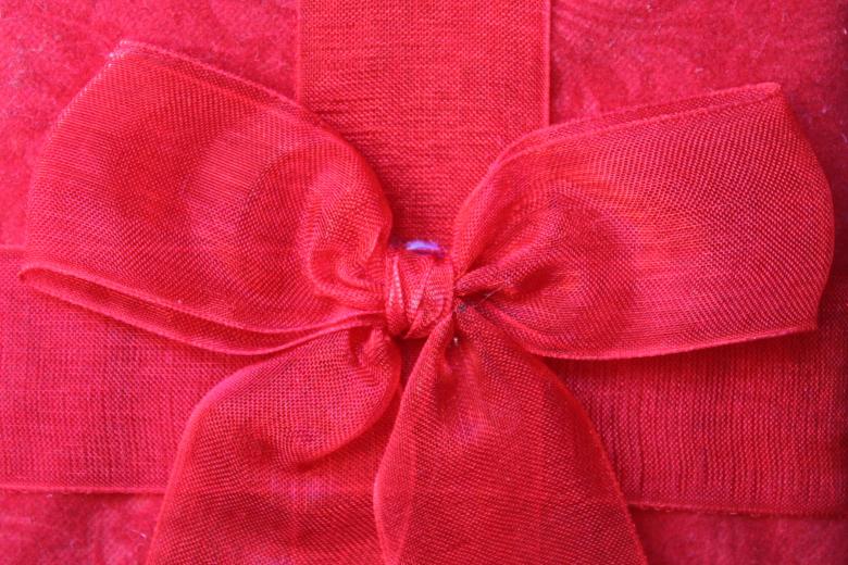 Free stock image of Red bow created by Val Lawless