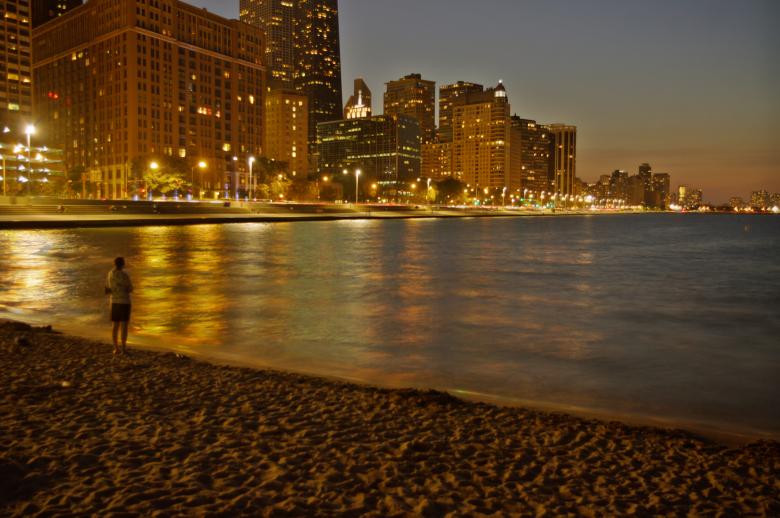 Free stock image of Chicago at night created by maksim shunevich