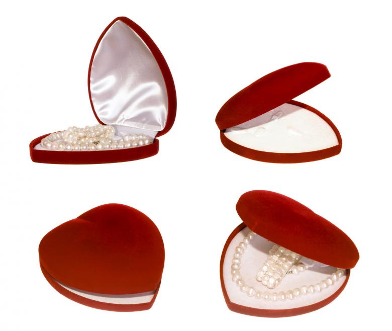 Free stock image of heart shaped red box created by 2happy