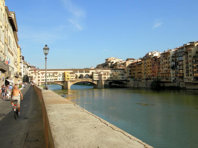 Free stock image of Vecchio Bridge in Florence, Italy created by David Pellon
