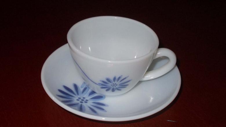 Free stock image of A designed cup and a plate created by Bijit sharma