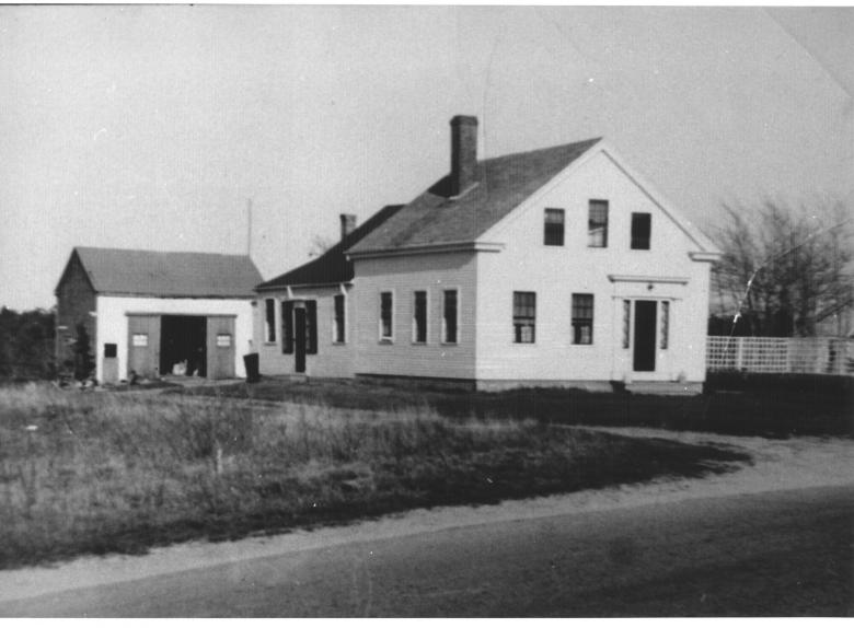 Free stock image of Vintage Photo House created by Katharine Sparrow